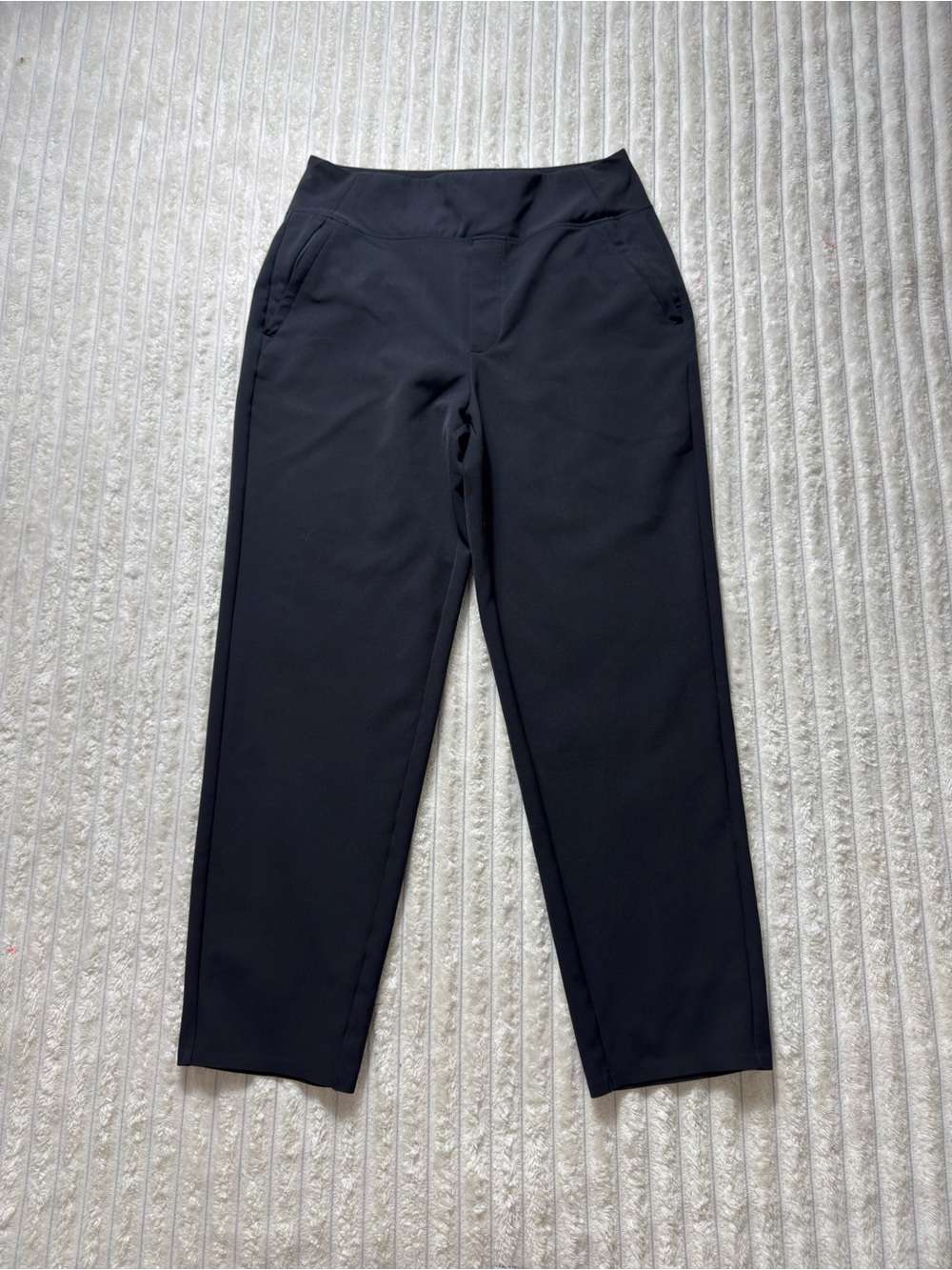 Athleta Women's Black Straight Leg Ankle Pants Size 8 Pull On Stretch